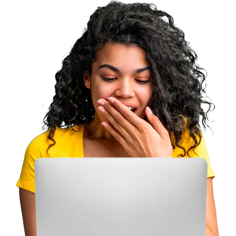 Mujer sorprendida por lo barato que es hacer copias de seguridad de sus buzones de correo